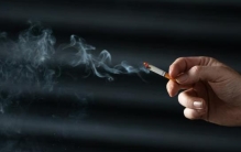 全球最贵！一口啤酒一根烟，墨尔本和悉尼的打工人，正在被生活“合法打劫”
