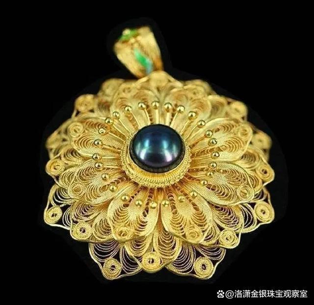 黄金回收折损排行榜:这5种黄金首饰,买的时候笑嘻嘻,卖的时候哭唧唧