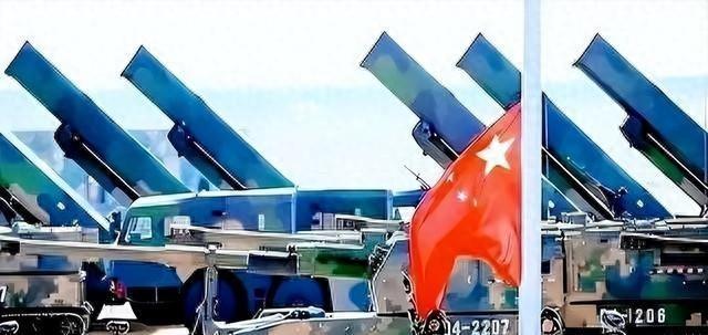 为啥中国要不顾一切玩了命的发展军事？因为怕，中国人怕极了！