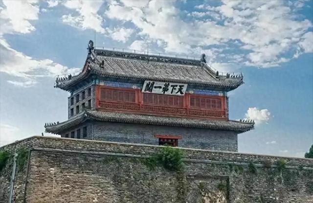我国最著名的五大雄关，每一座关隘都有一首经典古诗相伴，这些诗作值得你一生中至少认真品读一次