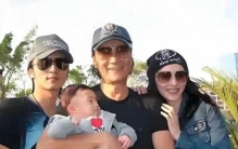 张柏芝真正的靠山曝光！不是谢贤谢霆锋，而是64岁单身无子女的他