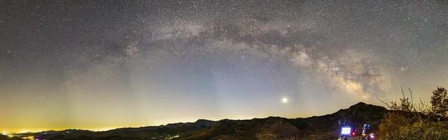 本世纪最牛观星日!8月12日,4大天文奇观齐现夜空,错过再等19年