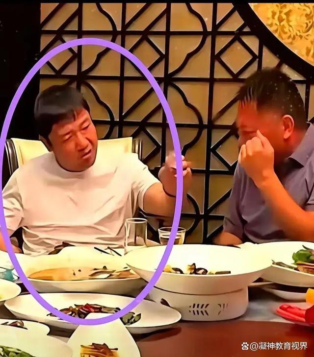 贾冰这种敞亮性格在娱乐圈最吃亏的,不是不会说话,是太容易把自己交出去