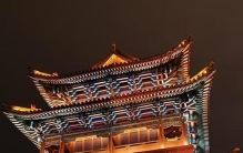 袁家村操盘太原老军营：破局还是换皮美食城？