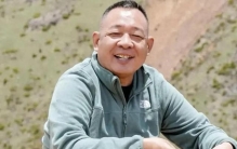 年赚一个亿的店说关就关？于东来这一课，打了谁的脸