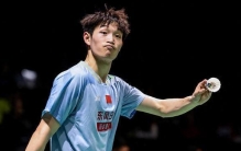 世界羽联最新排名出炉，朱轩辰猛蹿15位，涨势惊人