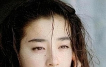 14岁走进了镜头前，17岁拍全裸写真，受摆布半生，如今怎样了？