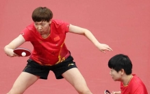 国际乒联最新一期世界排名出炉，孙颖莎第一、王曼昱第二，俩人积分破万
