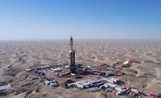 东方大地狂揽十三个亿吨级油田与二十六个千亿立方米气田
