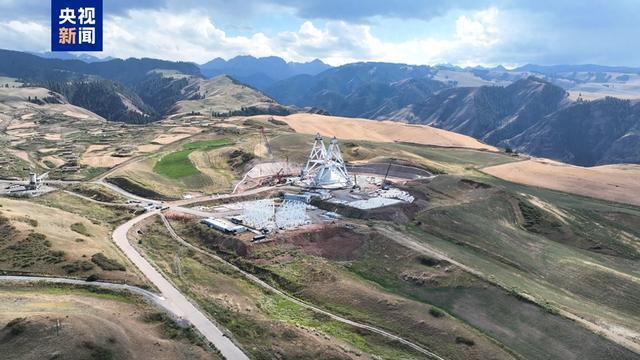 世界精度最高百米级射电望远镜完成核心结构安装