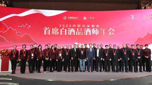 终端动销下白酒产业链商业逻辑谁最受益？