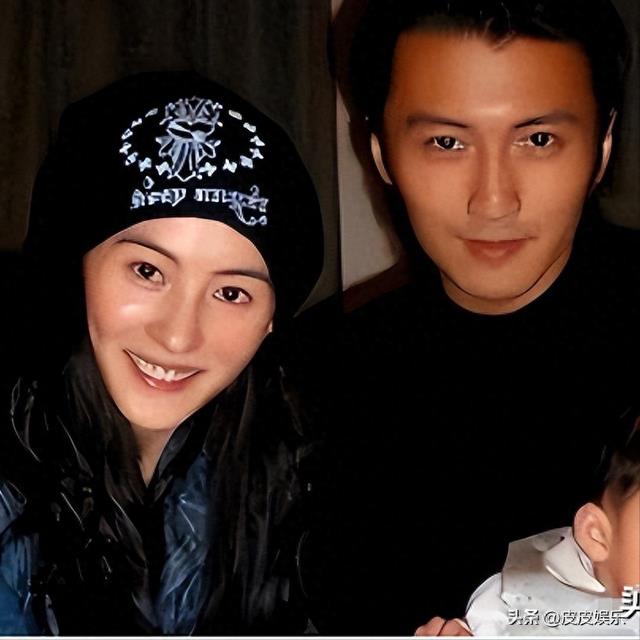 被曝和前妻有联系后，谢霆锋独自回京，和张柏芝关系被“扒”