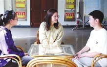 让每个孩子都有成长引路人