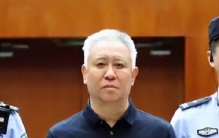 许家印判了，丁玉梅日子也不好过！两个儿子入狱，全球资产被冻结