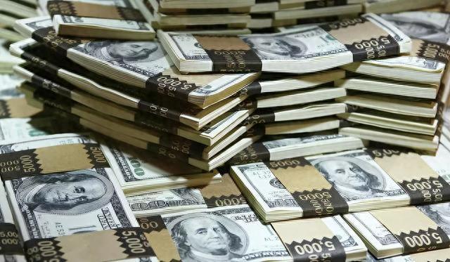 中国不接盘了！美债收益率飙至20年最高，40万亿窟窿谁来填？