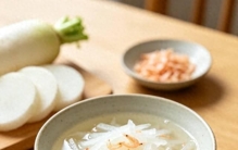 1.中国四大长寿食物排行：小米只排第三，第一名家家有却没吃够