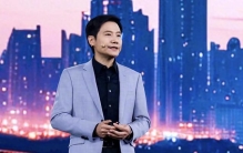 雷军为什么能逆袭？很多普通人没看懂他最狠的一点