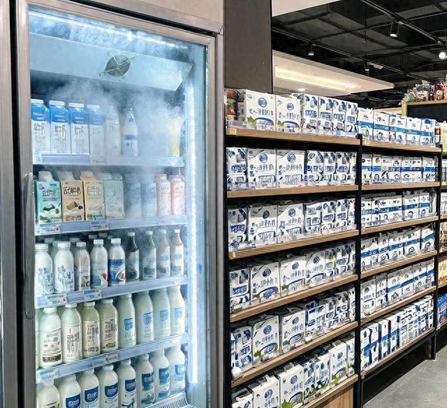 认准纯牛奶十大品牌,看指标买对不买贵。