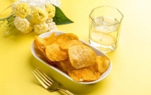 《全球零食大比拼！日本独占3席，中国这款零食你天天吃》