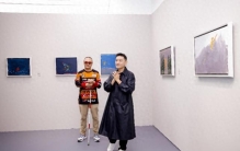 曹晟康艺术个展在京举办：二十余幅画作展现盲行者内心的山海