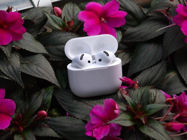 AirPods 5降噪体验:戴了一阵子,我愿称之为最强降噪TWS耳机