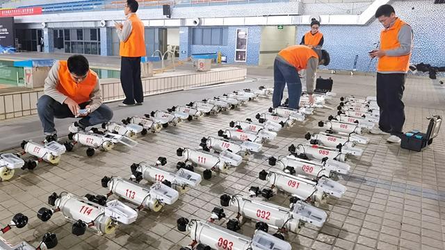 吉尼斯认证：116架中国水下无人机零人工输入自主编队，难在哪