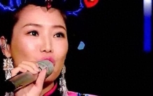 与刀郎关系水落石出后，四川音协曝云朵现状，她的野心远不止这些