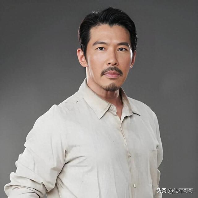 55岁黄少祺近况曝光!娶吕旻蓁生下2个儿子,婚姻幸福成人生赢家