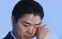 评判一家企业成色何须看天花乱坠的宏大口号。