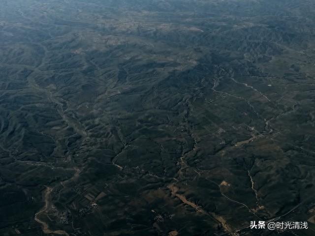 中国最古老的天文仪器不是浑天仪，是12根埋在地里的竹管子