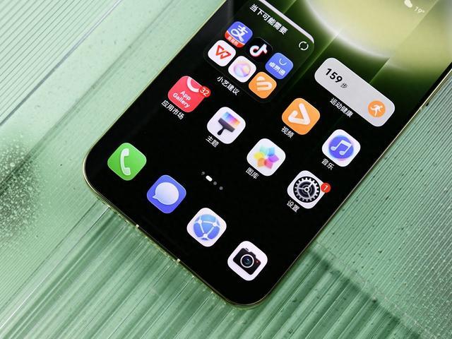 长时间使用不卡的手机有哪些？华为Mate 90 Pro Max典藏版